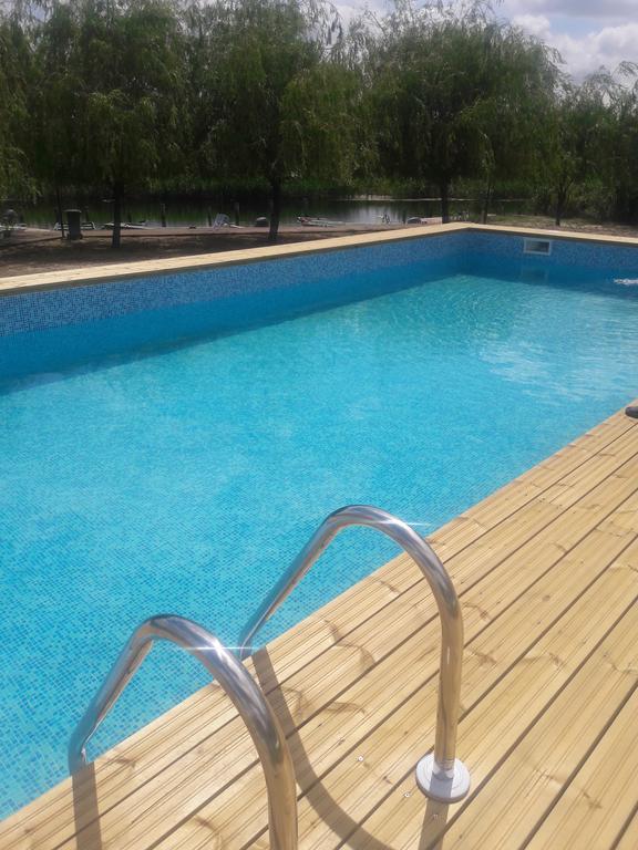Pike Inn Dunavatul De Sus - Delta Dunarii Dunavăţu de Sus Zewnętrze zdjęcie
